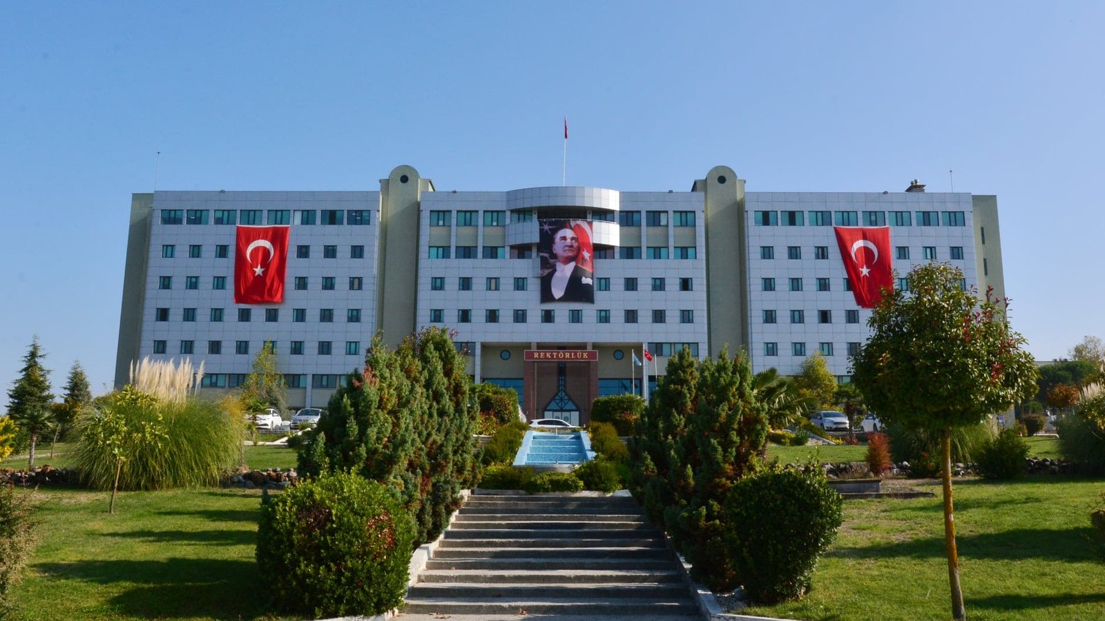 T.C. Balıkesir Üniversitesi
